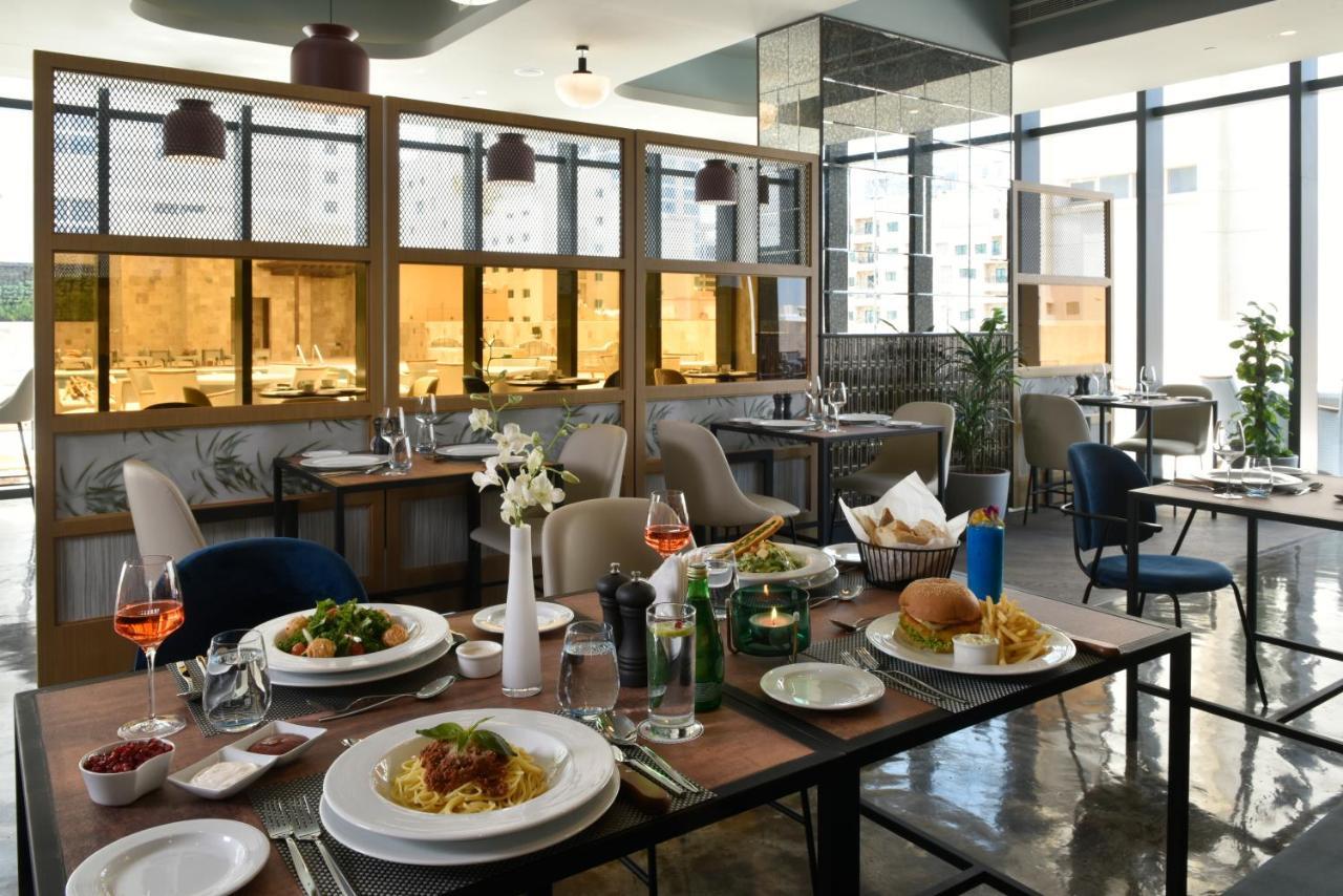 Swiss-Belsuites Admiral Juffair Al-Manamah Bagian luar foto