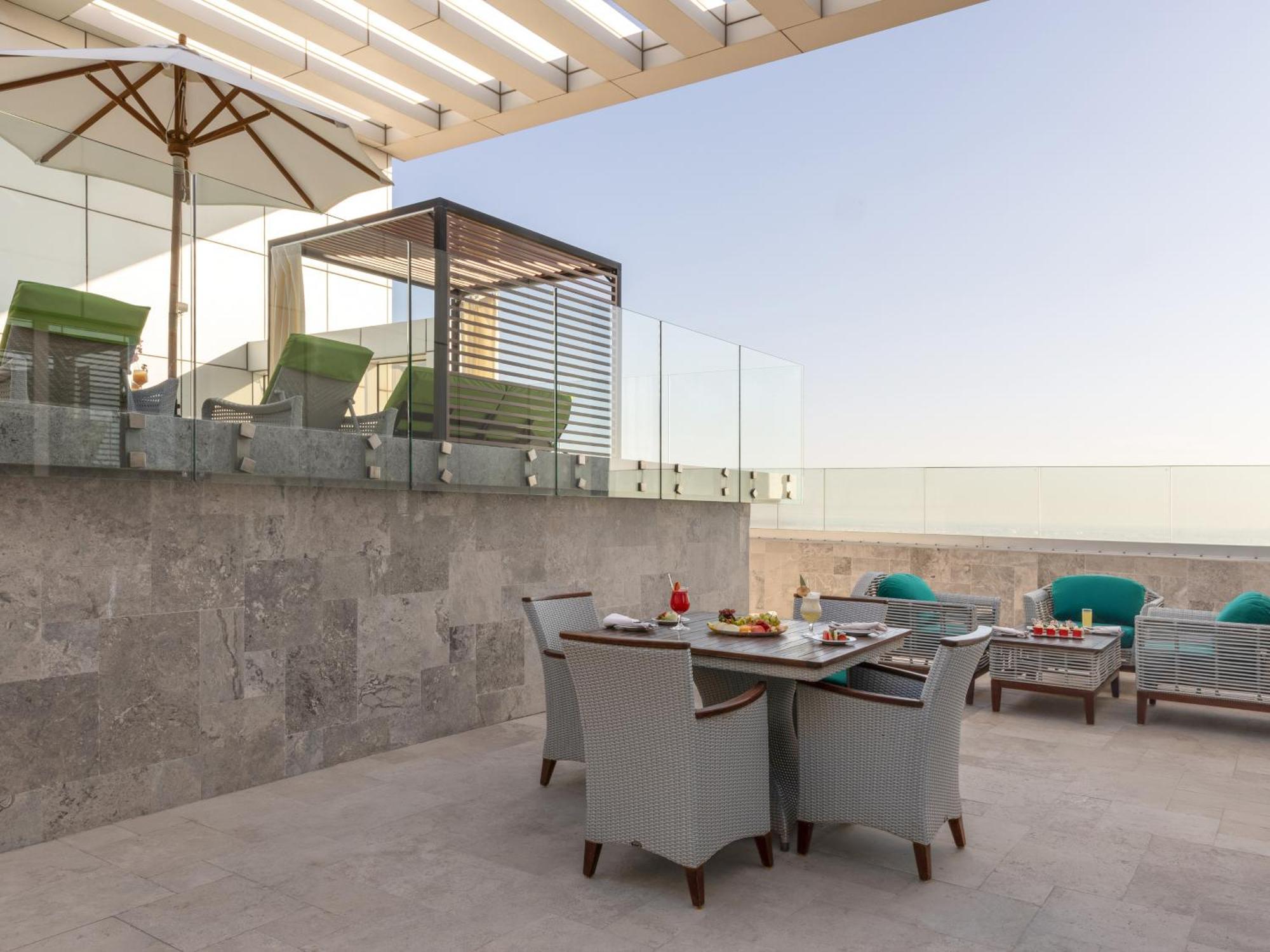 Swiss-Belsuites Admiral Juffair Al-Manamah Bagian luar foto