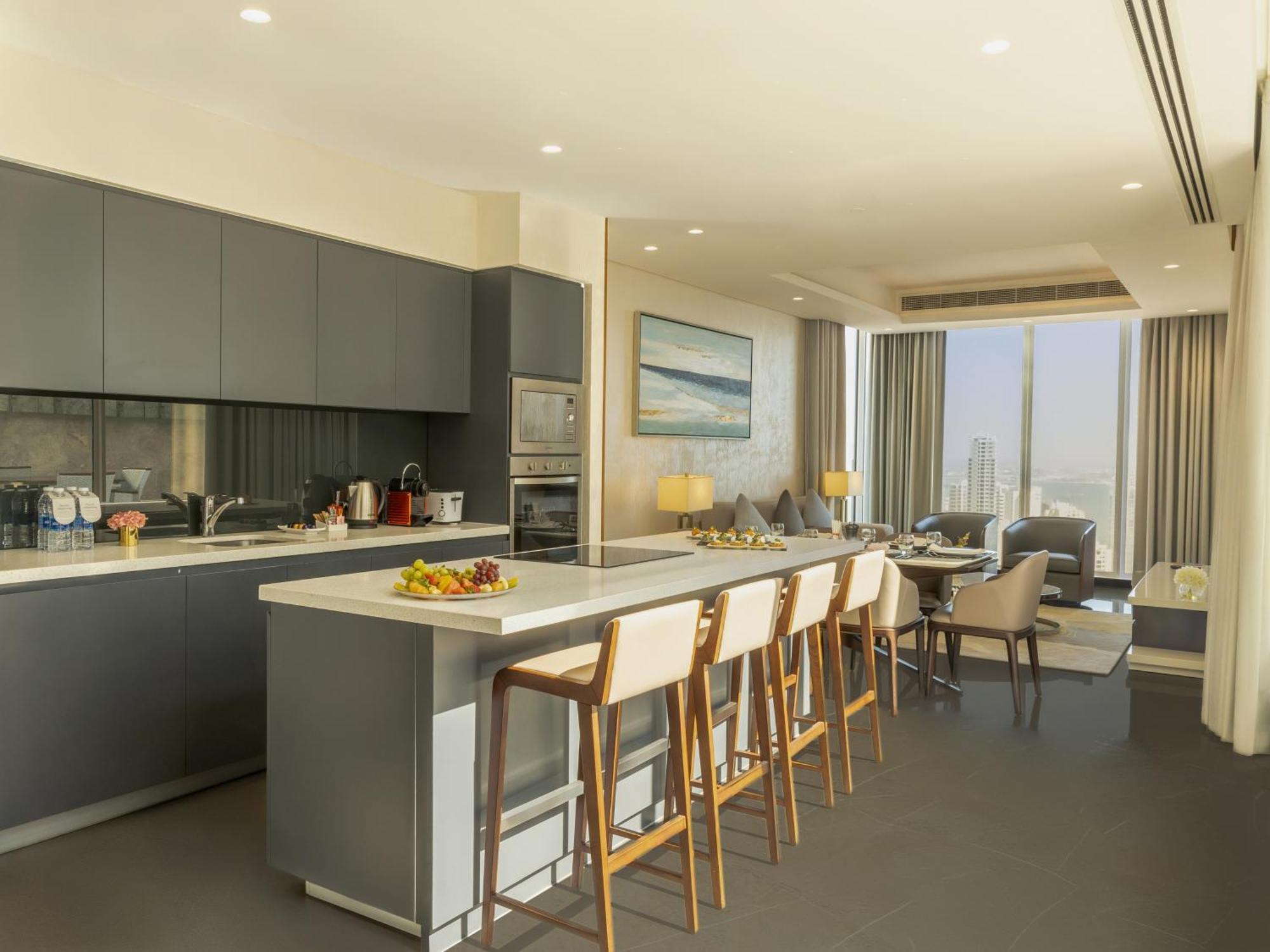 Swiss-Belsuites Admiral Juffair Al-Manamah Bagian luar foto