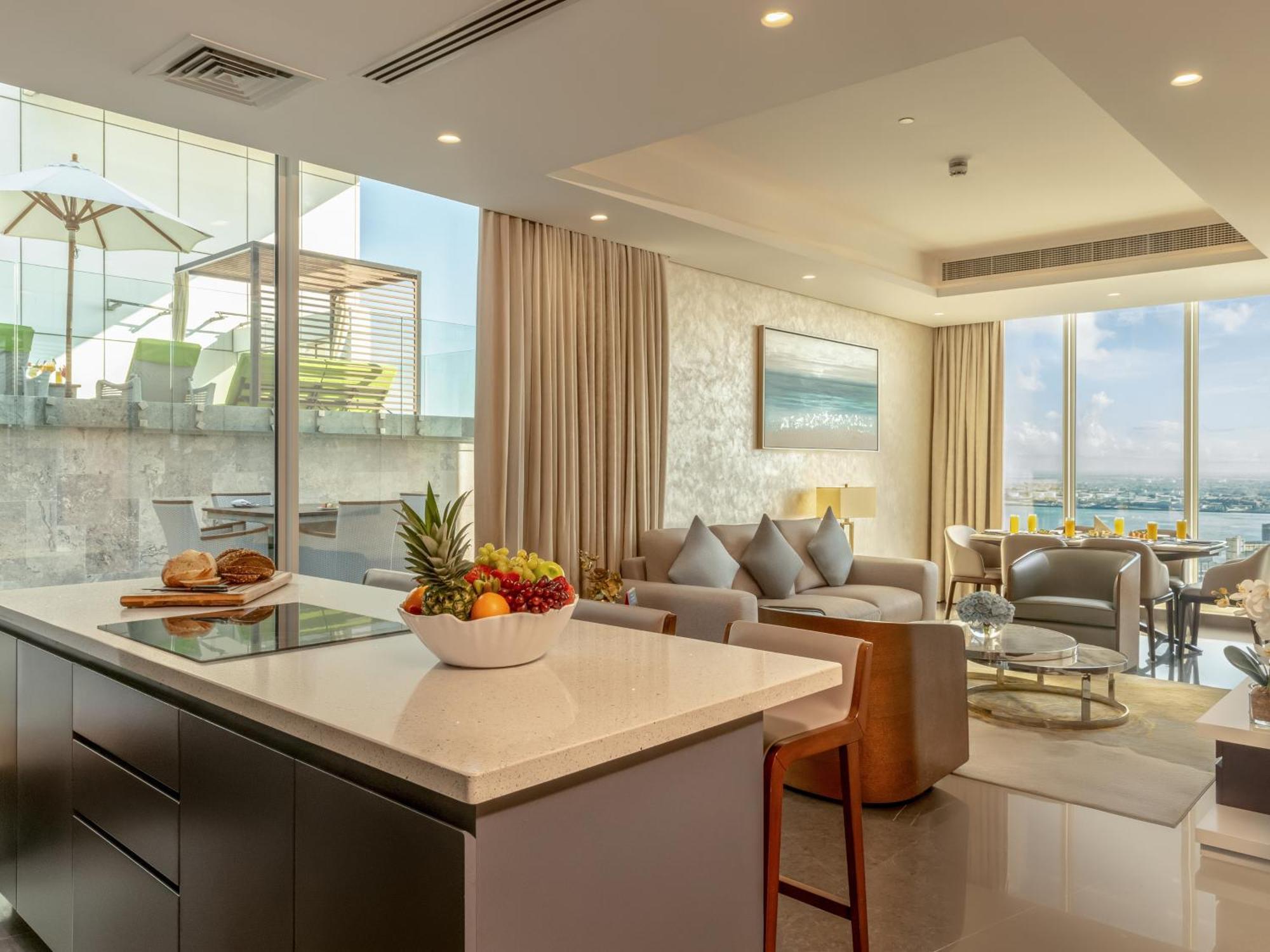 Swiss-Belsuites Admiral Juffair Al-Manamah Bagian luar foto