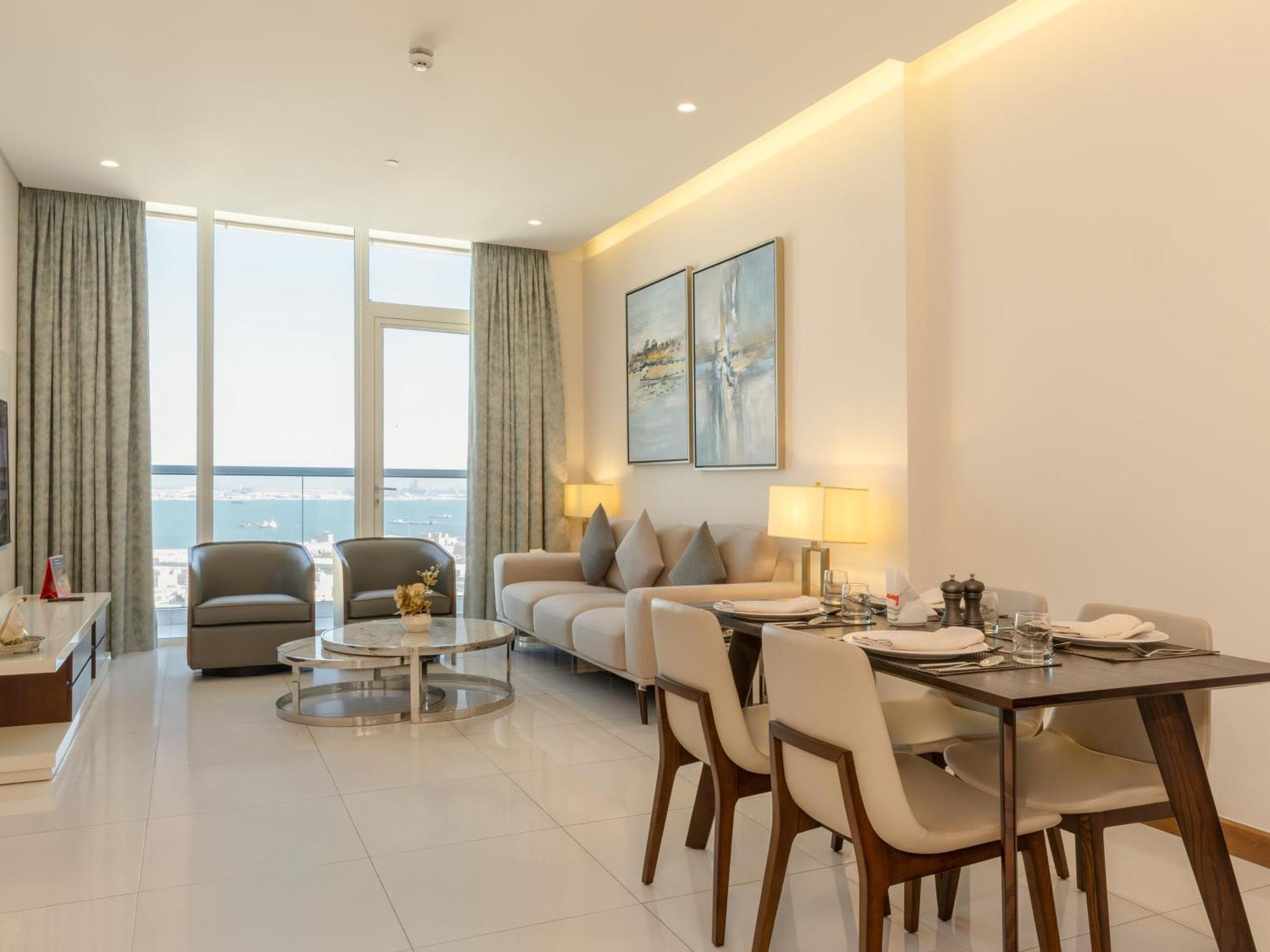 Swiss-Belsuites Admiral Juffair Al-Manamah Bagian luar foto